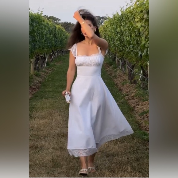 White bridgerton st. Linen dress. Well made high quality - Picture 4 of 8